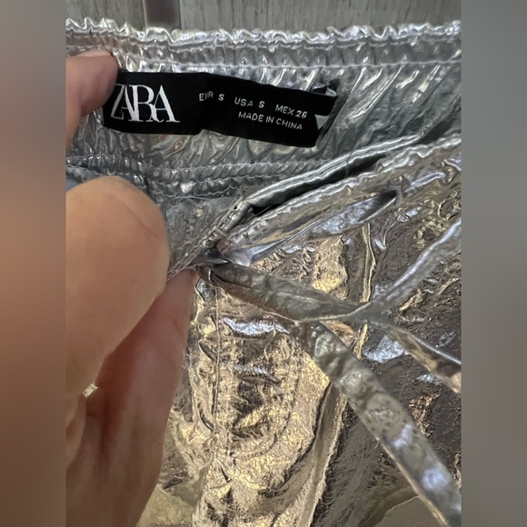 195. Zara Silver Joggers - Picture 4 of 7